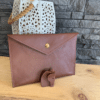 Pochette cuir marron