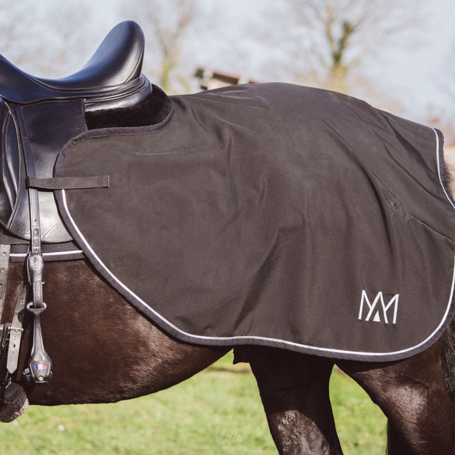 Couvre-reins softshell noir