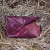 Pochette cuir peinte main bordeaux